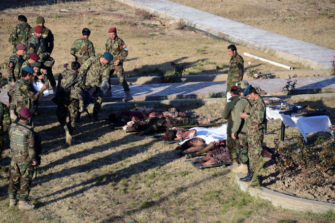 Afghanistan đánh bật phiến quân Taliban khỏi sân bay Kandahar ảnh 1