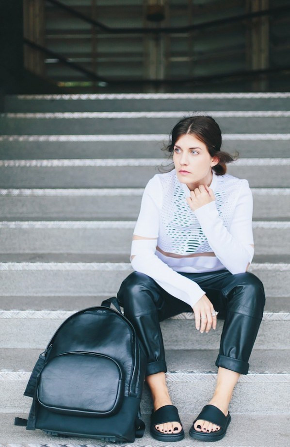 5 món đồ đang làm điên đảo các tín đồ thời trang trên toàn thế giới ảnh 7