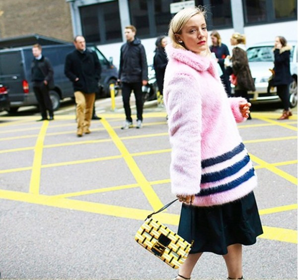 5 món đồ đang làm điên đảo các tín đồ thời trang trên toàn thế giới ảnh 13