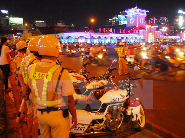 Tạm giữ 2 nghi can chém người cướp xe tại Thành phố Hồ Chí Minh ảnh 1