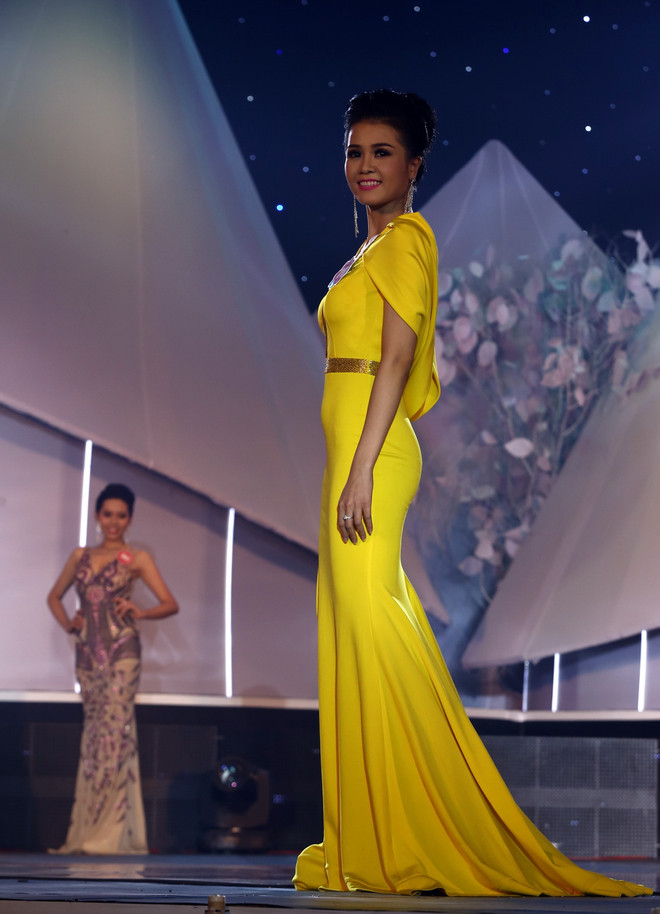 [Photo] Chung khảo phía Nam cuộc thi Hoa hậu Việt Nam 2014 ảnh 11