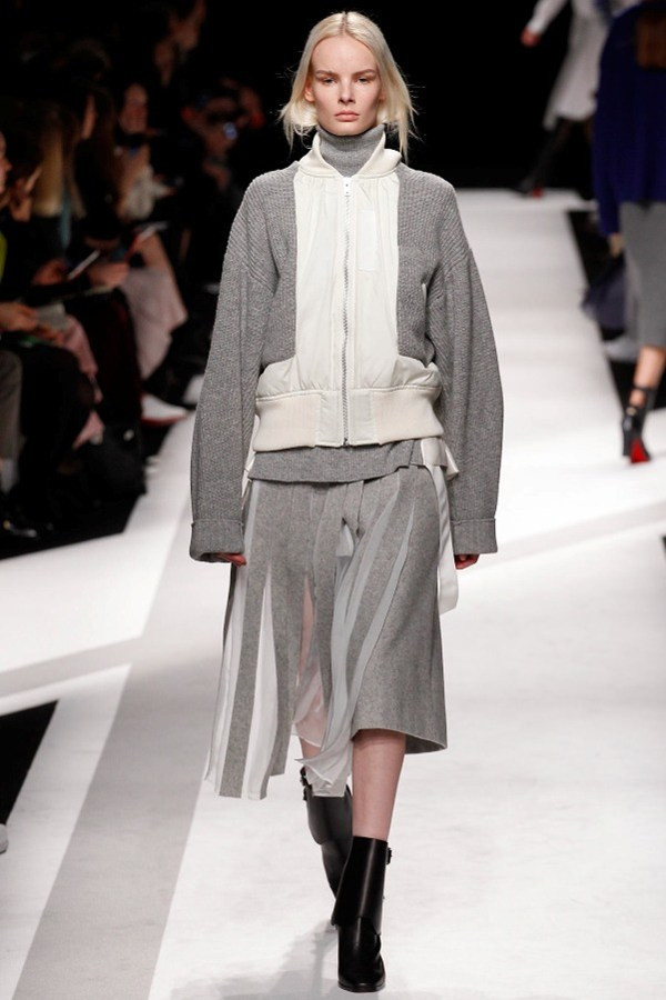 Cá tính trong ngày Đông với sự kết hợp chân váy và boots ảnh 13