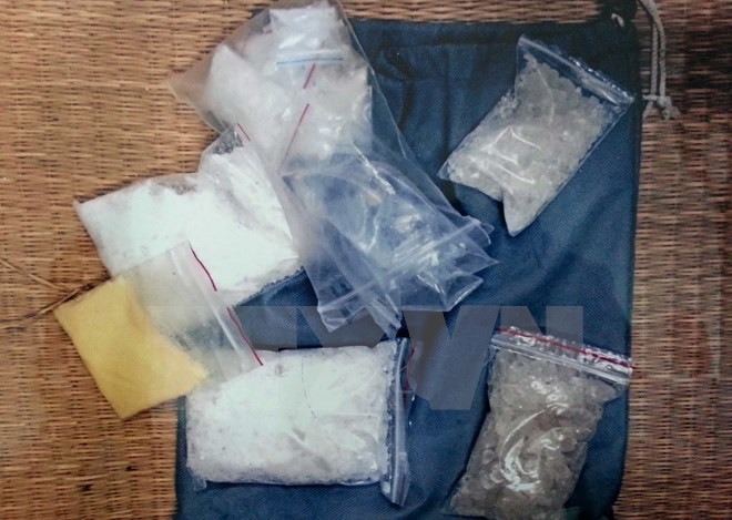 Bà Rịa-Vũng Tàu: Bắt xe taxi vận chuyển số lượng lớn ma túy đá ảnh 1