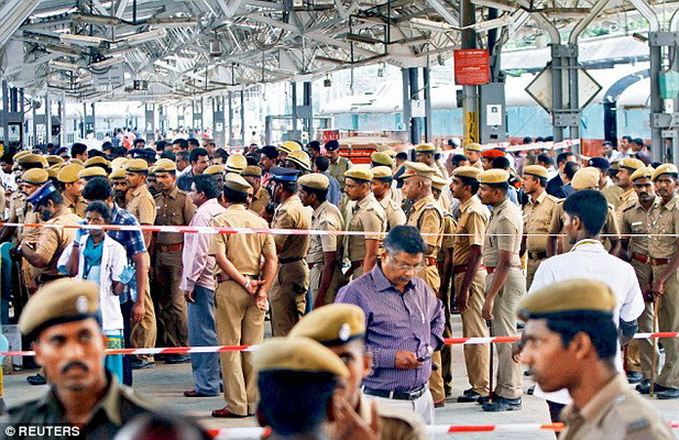 IS kêu gọi tấn công Tổng thống Mỹ Barack Obama khi thăm Ấn Độ ảnh 1