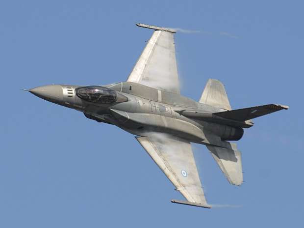 Máy bay F-16 của Không quân Mỹ bị rơi tại bang Arizona ảnh 1