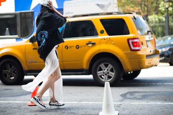 Xu hướng giày "cục gạch" lên ngôi mùa Thu Đông 2014 ảnh 4