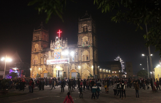 [Photo] Người dân khắp ba miền cùng chào đón Giáng sinh ảnh 11