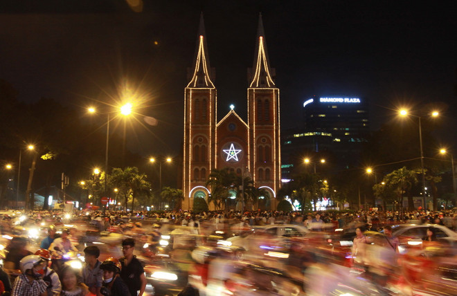 [Photo] Người dân khắp ba miền cùng chào đón Giáng sinh ảnh 21