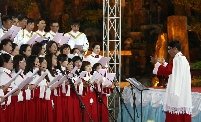 [Photo] Người dân khắp ba miền cùng chào đón Giáng sinh ảnh 6