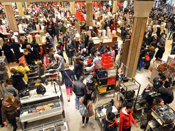 Tỷ lệ lạm phát tại Anh xuống mức thấp kỷ lục trong 15 năm ảnh 1