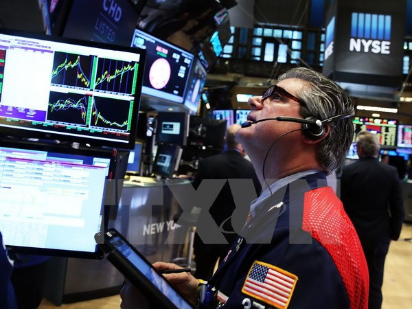 Chứng khoán Âu-Mỹ không biến động mạnh sau vụ tấn công tại Bỉ ảnh 1