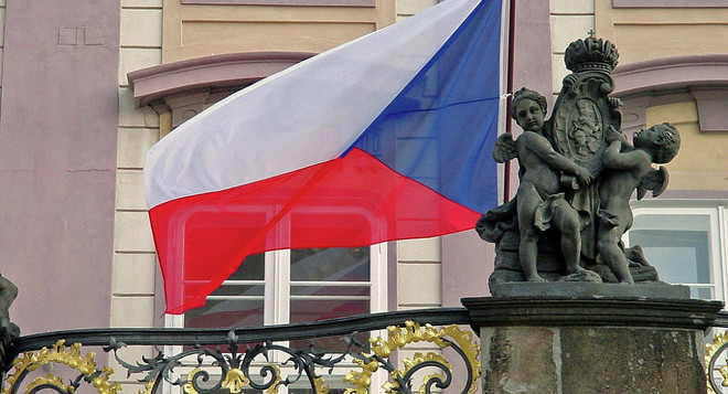 Cộng hòa Séc muốn khôi phục quan hệ kinh tế thương mại với Nga ảnh 1