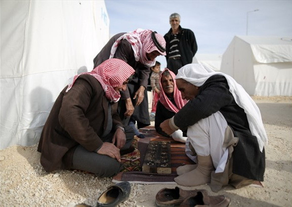 Thổ Nhĩ Kỳ bắt 14 người tìm cách sang Syria gia nhập IS ảnh 1