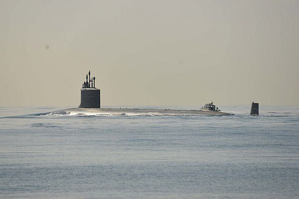 Quân đội Phần Lan bắn cảnh cáo vật thể lạ nghi là tàu ngầm ảnh 1