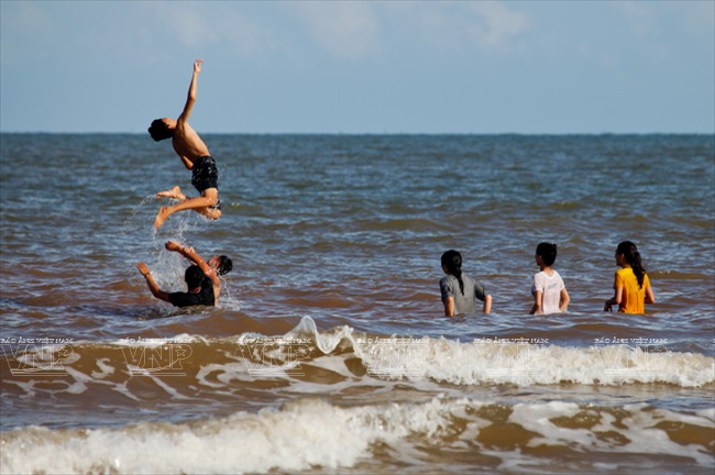 Khu du lịch Cồn Vành: Nơi sông Hồng hòa mình vào biển Đông ảnh 4