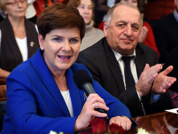 Chính phủ Ba Lan công bố nhiệm vụ và chính sách quan trọng ảnh 1