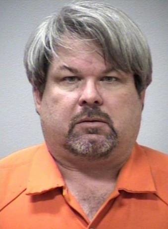 Mỹ: Nghi can xả súng ở bang Michigan là tài xế taxi Uber ảnh 1