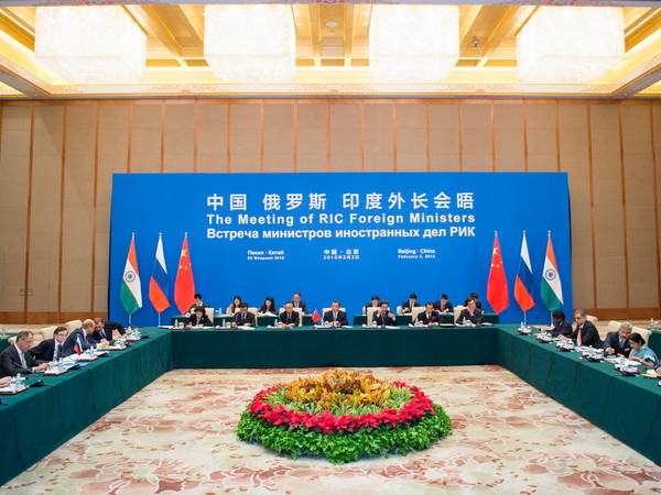 Quan hệ Trung-Nga, Trung-Ấn đang bước vào giai đoạn phát triển mới ảnh 1