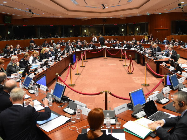 Nội bộ EU gia tăng chia rẽ xung quanh việc trừng phạt Nga ảnh 1