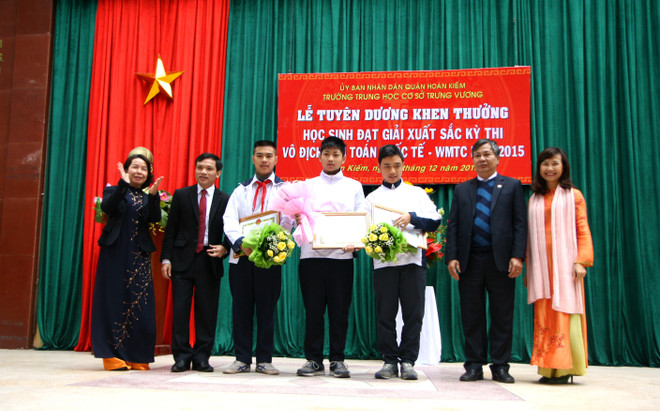 Tuyên dương 3 học sinh giành huy chương vàng kỳ thi WMTC 2015 ảnh 1