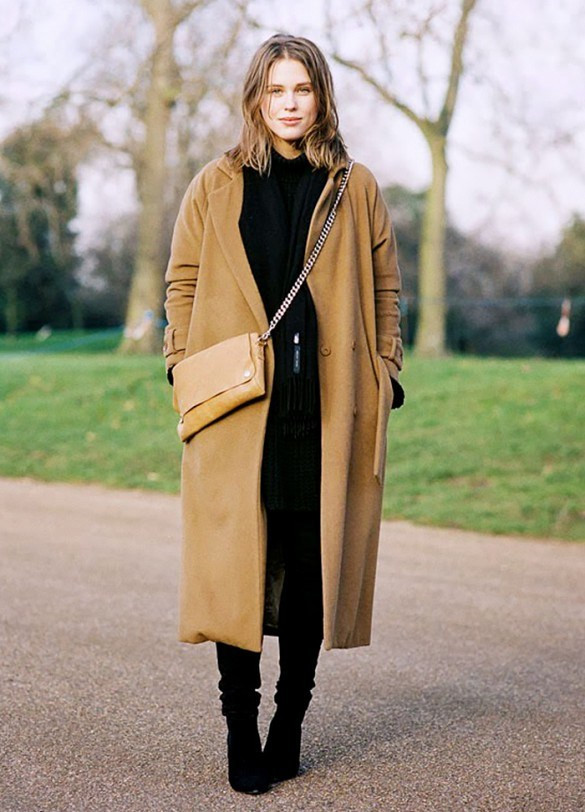 Cách phối màu nâu camel đẹp hoàn hảo cho mùa đông ảnh 8