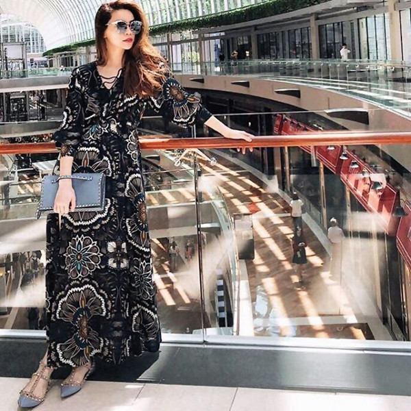 Mỹ nhân Việt "thắp sáng" street style ngày nắng lên ảnh 3