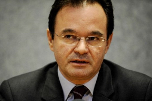 Cựu Bộ trưởng Tài chính Hy Lạp Papaconstantinou phải hầu tòa ảnh 1