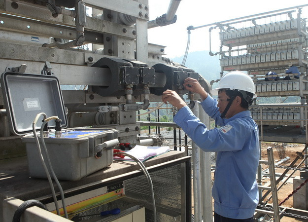 Phấn đấu vận hành đường dây 220kV Xekaman 1- Pleiku 2 đầu 2016 ảnh 1