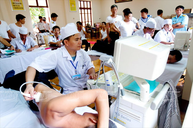 [Photo] Đời sống ở Trường Sa, nơi đầu sóng ngọn gió của Tổ quốc ảnh 12