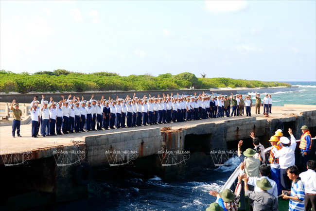 [Photo] Đời sống ở Trường Sa, nơi đầu sóng ngọn gió của Tổ quốc ảnh 15