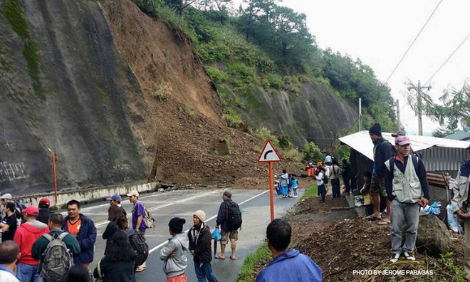Hàng nghìn người phải sơ tán do lũ lụt tại miền Bắc Philippines ảnh 1