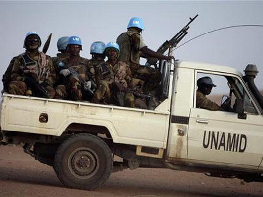 Nam Phi rút hết binh sỹ khỏi Sudan do gặp khó khăn kinh tế ảnh 1