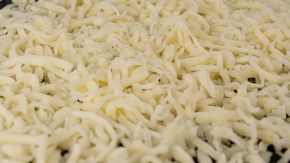 Mỹ: Gần 10 người ngộ độc nghi do nhiễm khuẩn E. coli từ phô mai Cheddar