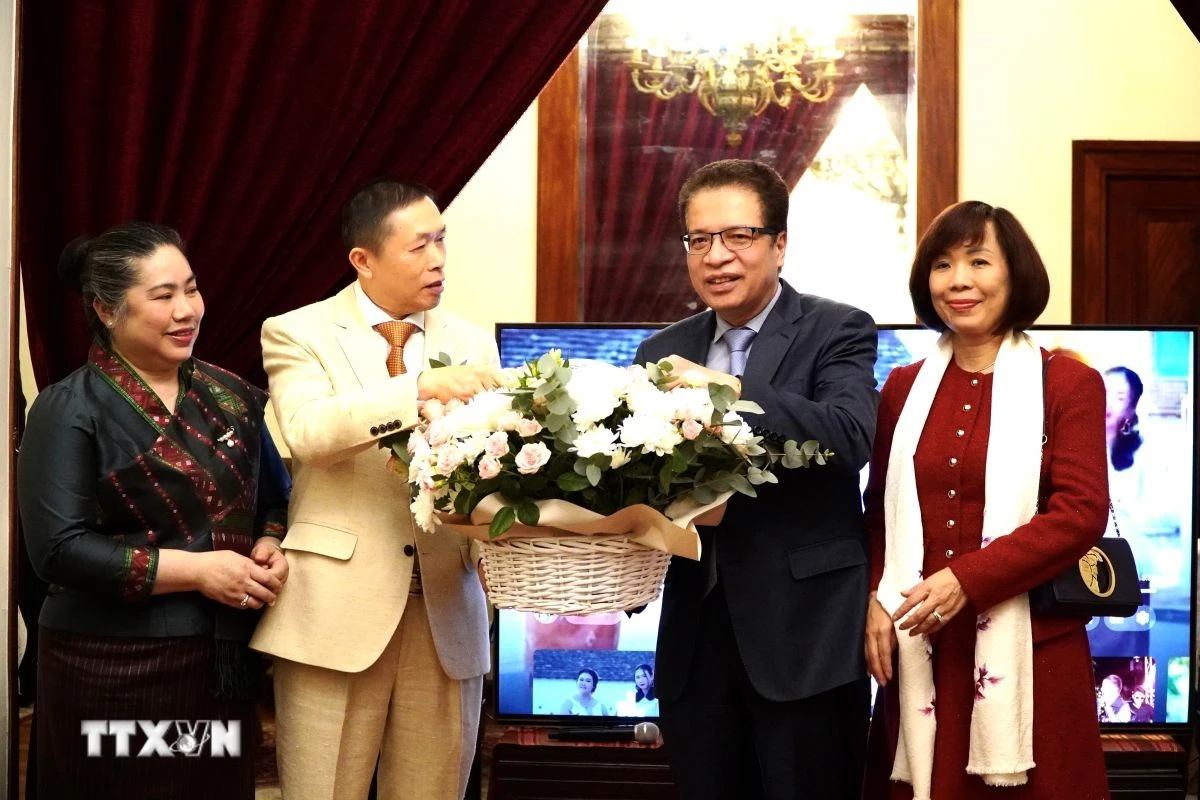 Đoàn đại biểu Việt Nam thăm hữu nghị tại Liên bang Nga, củng cố quan hệ truyền thống