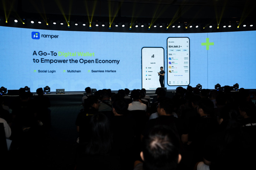 Ông Nguyễn Thế Vinh - Nhà sáng lập startup Ninety Eight chia sẻ tại một sự kiện. (Ảnh: Ninety Eight)