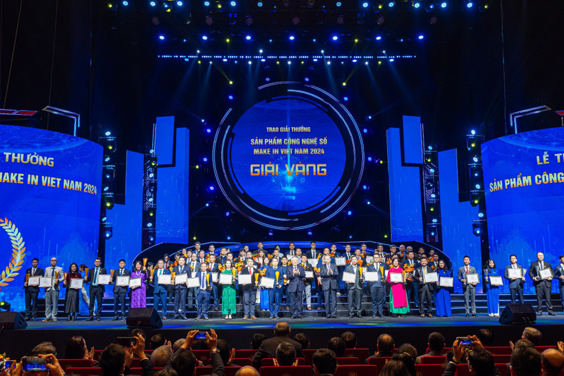 Các doanh nghiệp giành Giải thưởng Make in Vietnam năm 2024. (Ảnh: Minh Sơn/Vietnam+)
