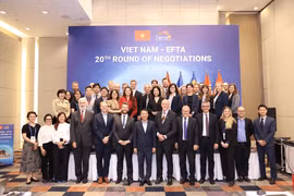 Các đại biểu tham gia một trong những phiên đàm phán Hiệp định thương mại tự do EFTA và Việt Nam. (Ảnh: Bộ Công Thương)