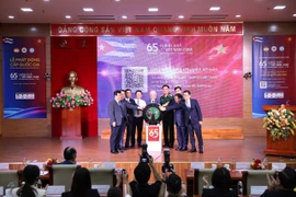 Phát động chương trình ủng hộ nhân dân Cuba với chủ đề “65 năm nghĩa tình Việt Nam-Cuba”. (Ảnh: CTV/Vietnam+)