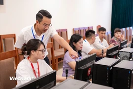 Bộ Nội vụ đề nghị các địa phương chủ động sắp xếp, bố trí công chức cấp xã (mới) theo thẩm quyền, đáp ứng yêu cầu nhiệm vụ khi vận hành bộ máy chính quyền mới từ ngày 01/7/2025. (Ảnh: PV/Vietnam+)