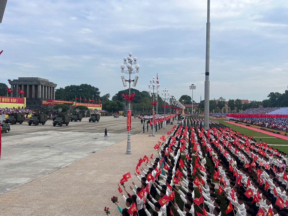 Việt Nam có đủ khả năng bảo vệ vững chắc chủ quyền lãnh thổ và lợi ích quốc gia trong mọi tình huống, trên cơ sở tự cường và hòa bình. (Ảnh: Thùy Giang/Vietnam+)