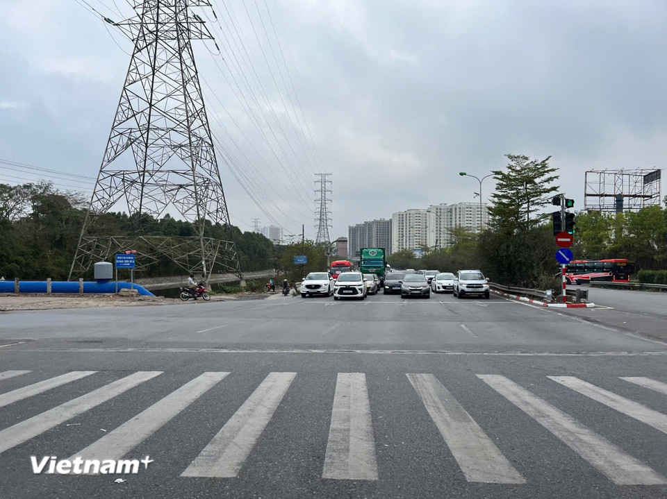 Nút giao vào đường cao tốc Pháp Vân-Cầu Giẽ.