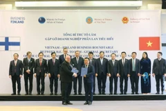 Tập đoàn VNPT và Tập đoàn Nokia trao hợp đồng hợp tác dưới sự chứng kiến của Tổng Bí thư Tô Lâm. (Ảnh: TTXVN/Vietnam+)