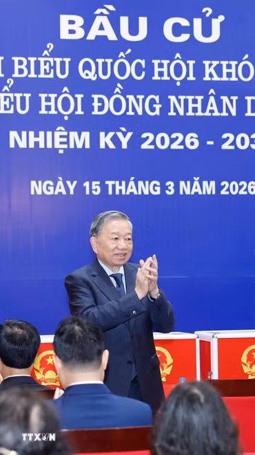 Tổng Bí thư Tô Lâm dự lễ khai mạc và bỏ phiếu bầu cử tại Khu vực bỏ phiếu số 02 phường Ba Đình, thành phố Hà Nội. (Ảnh: Thống Nhất/TTXVN)