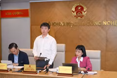 Thứ trưởng Bộ Khoa học và Công nghệ Bùi Hoàng Phương phát biểu tại sự kiện. (Ảnh: Minh Sơn/Vietnam+)