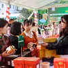 Ngày hội sản phẩm vùng đồng bào dân tộc thiểu số và miền núi phía Bắc năm 2025 quy tụ 74 gian hàng. (Ảnh: BCT/Vietnam+)