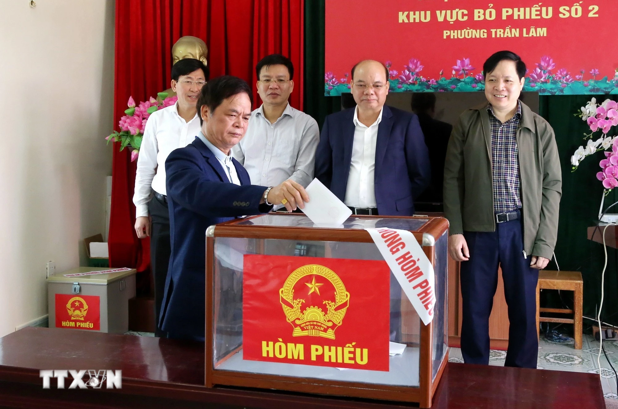 Tổ Chức Bầu Cử Bài Bản, Thành Công Toàn Diện: Kinh Nghiệm Từ Hưng Yên