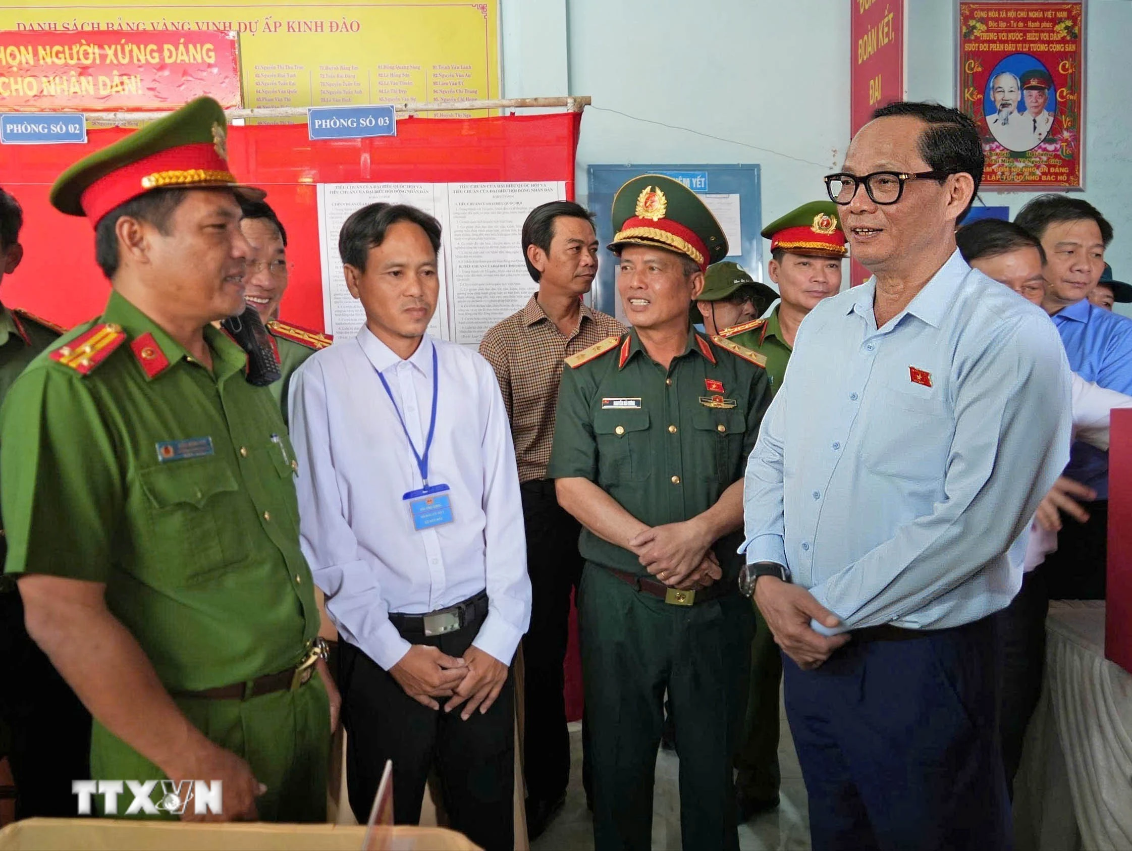 Kiểm tra công tác chuẩn bị bầu cử Quốc hội và HĐND tại Đất Mũi