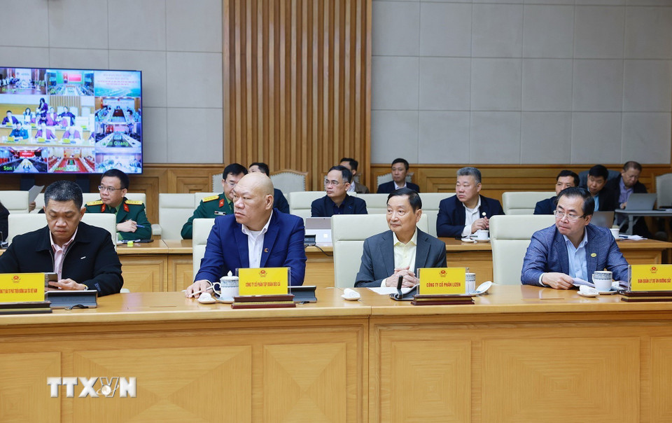 Các đại biểu tham dự Phiên họp thứ 23 của Ban Chỉ đạo các công trình, dự án quan trọng quốc gia, trọng điểm ngành giao thông vận tải. (Ảnh: Dương Giang/TTXVN)