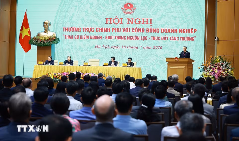 Hội nghị Thường trực Chính phủ với cộng đồng doanh nghiệp. (Ảnh: Dương Giang/ TTXVN)