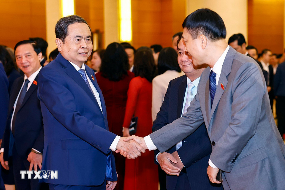 Chủ tịch Quốc hội Trần Thanh Mẫn và đại biểu dự gặp mặt. (Ảnh: Doãn Tấn/TTXVN)